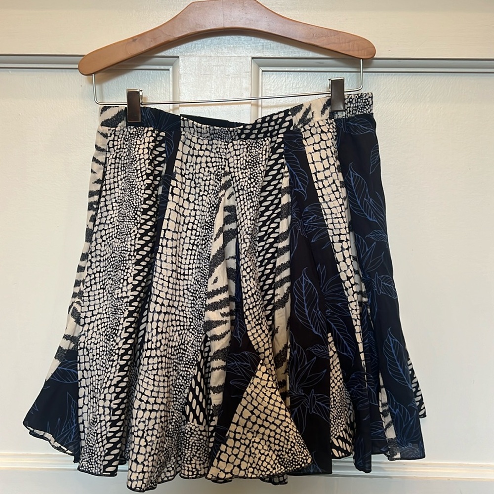 Banana republic pleated skirt size XS petite